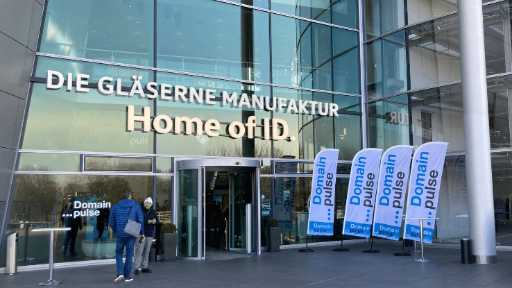 Gläserne Manufaktur in Dresden, Ort der Domain Pulse 2025